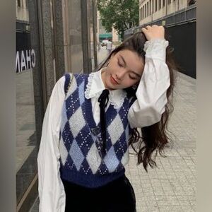 BRANDY MELVILLE Argyle Sweater Vest